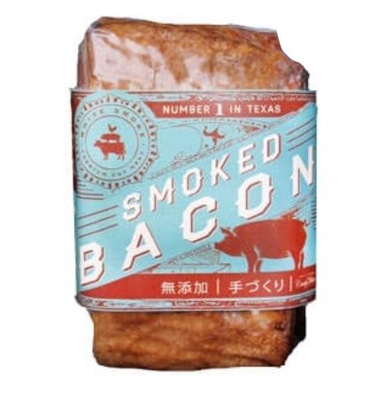 コストコのWHITE SMOKE ベーコン（不定貫）。風味豊かでジューシーな生ベーコン塊。サンドイッチや炒め物にぴったりの一品。