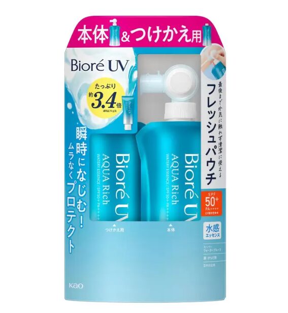 コストコのビオレUVアクアリッチ 日焼止め（SPF50+ PA++++ エッセンスタイプ、120g×2個）。高い紫外線防止効果を持つ日焼け止め。肌にしっとり馴染むエッセンスタイプで、日常の紫外線対策に最適