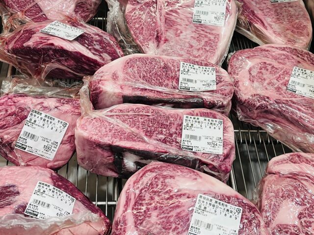 コストコ 黒毛和牛5等級ロースステーキ真空