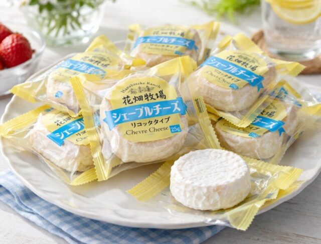 コストコ 花畑牧場 シェーブルチーズを開封アップ