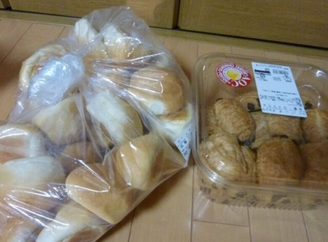 ディナーロールを購入した時の写真
2011年 523円